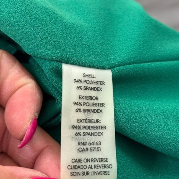 Green Wide-Leg Jumpsuit With Short Flutter Sleeves & Belted Waist Back Zipper - Picture 8 of 13